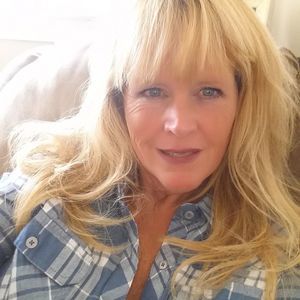 Meet your Posher, Anne